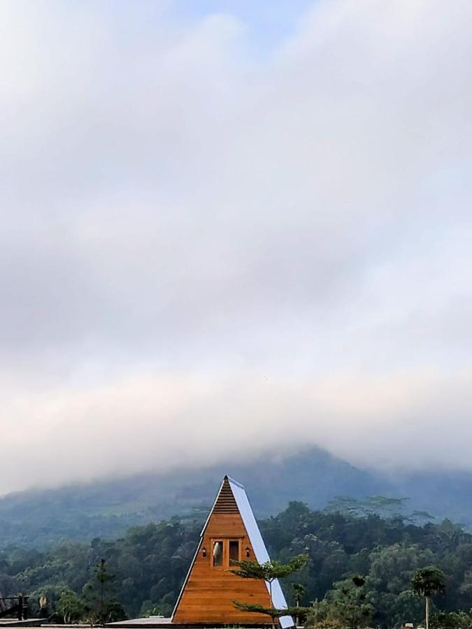 فندق Wawowow Tomohon المظهر الخارجي الصورة
