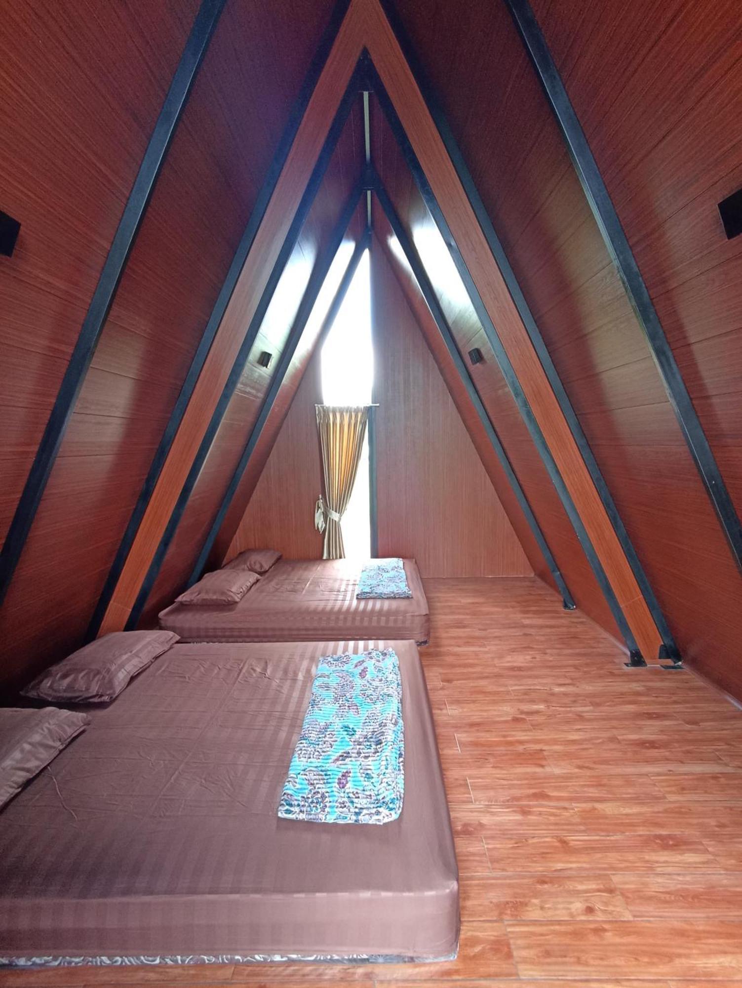 فندق Wawowow Tomohon المظهر الخارجي الصورة